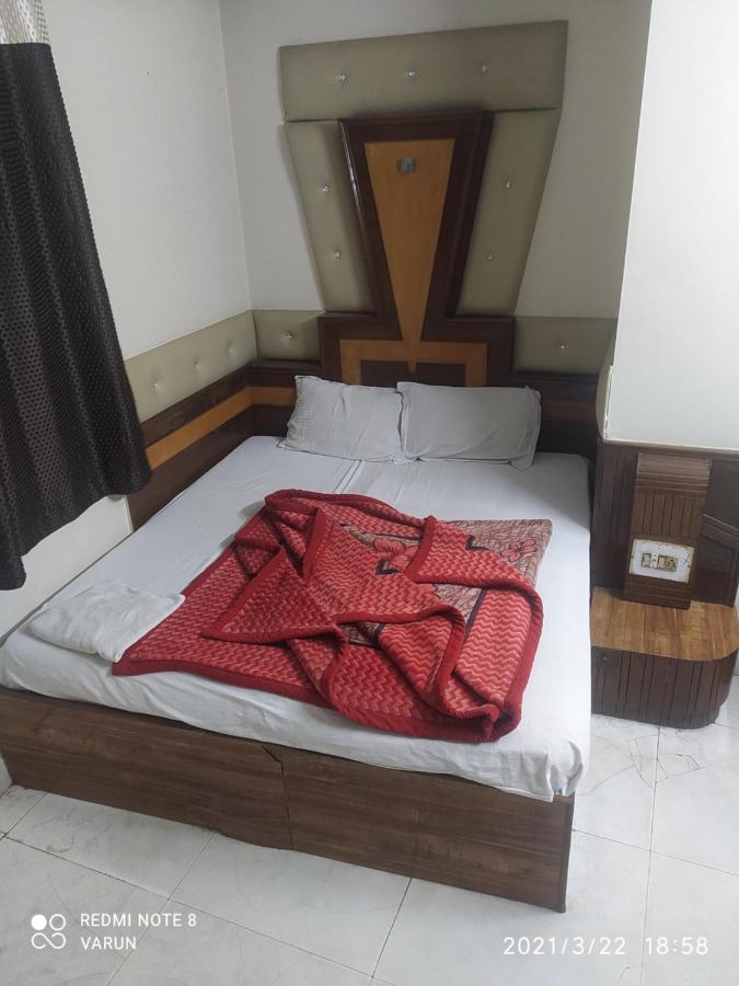 Vin -new Delhi Hotel Nova Deli