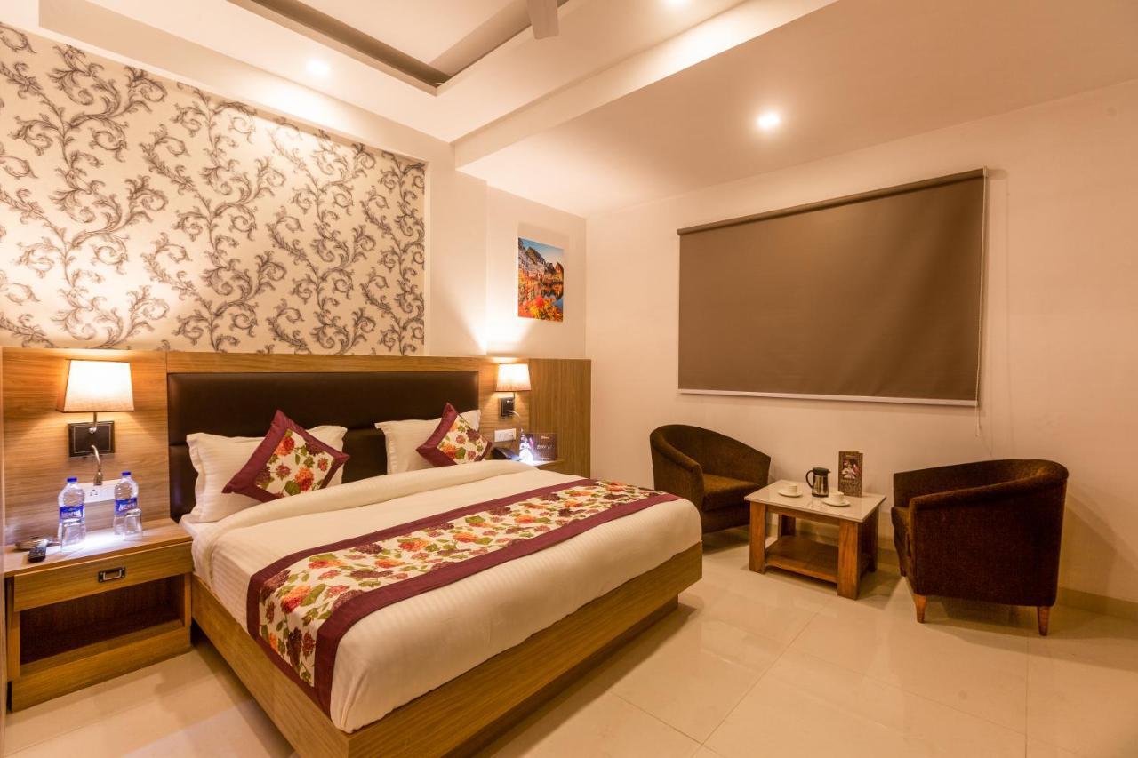 Staybook - Rove Airport 3*