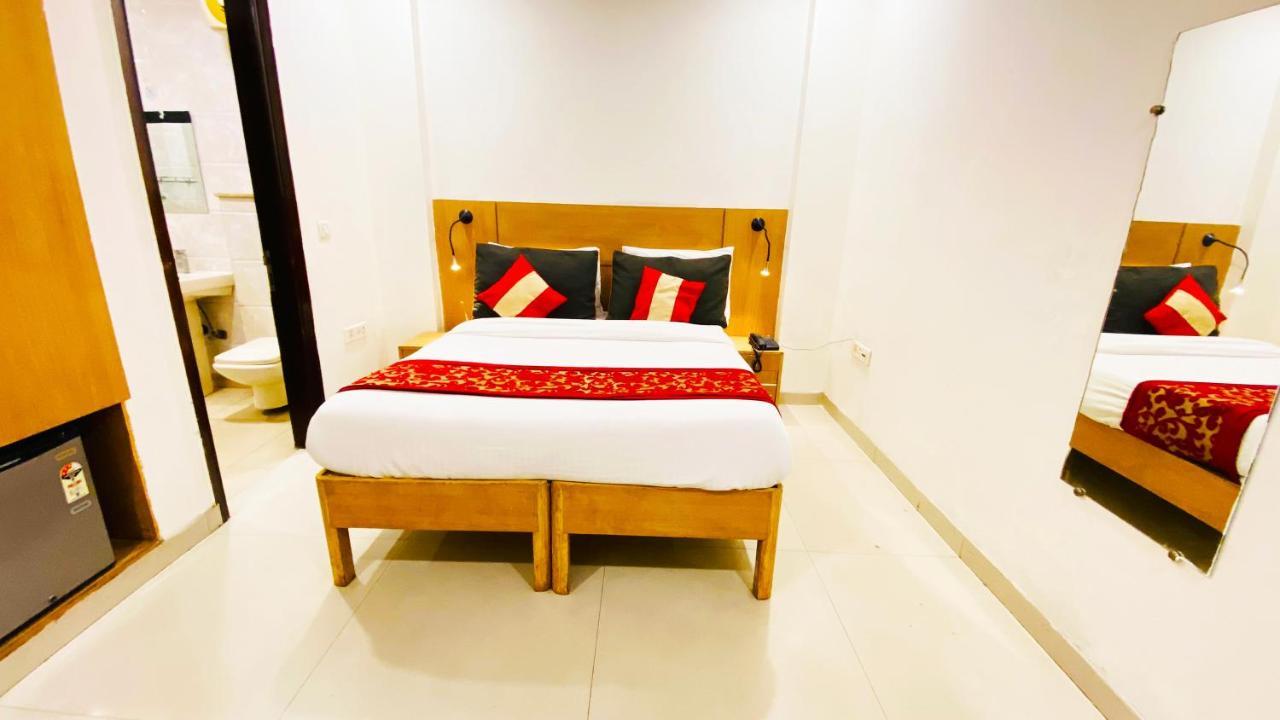 Hotel Sarvasa Residency