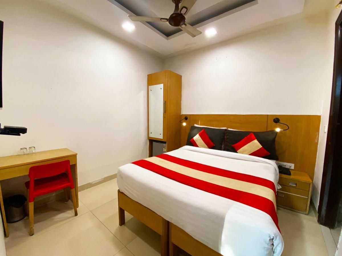 Sarvasa Residency Hotel Nova Deli