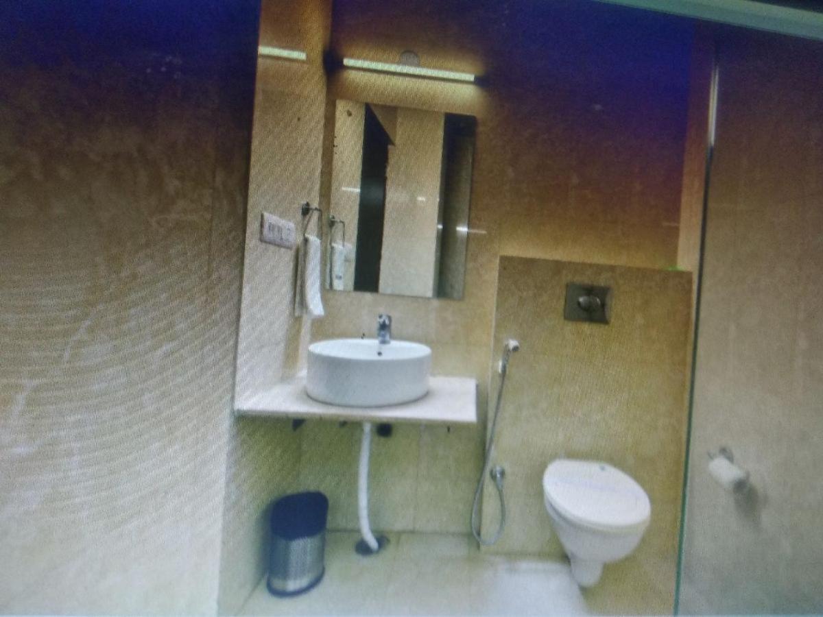 Ashirwad Deluxe Hotel 2*
