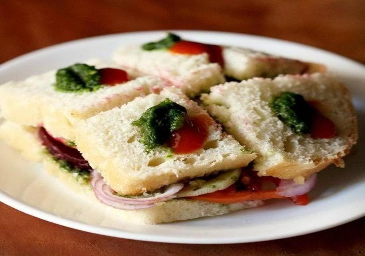 Kingston Nova Deli