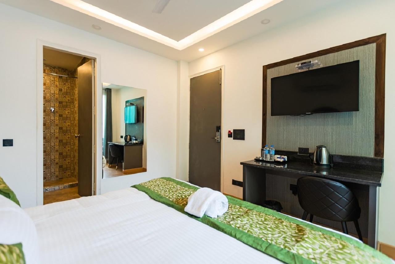 Guest house Mayur By Roomsinc Delhi