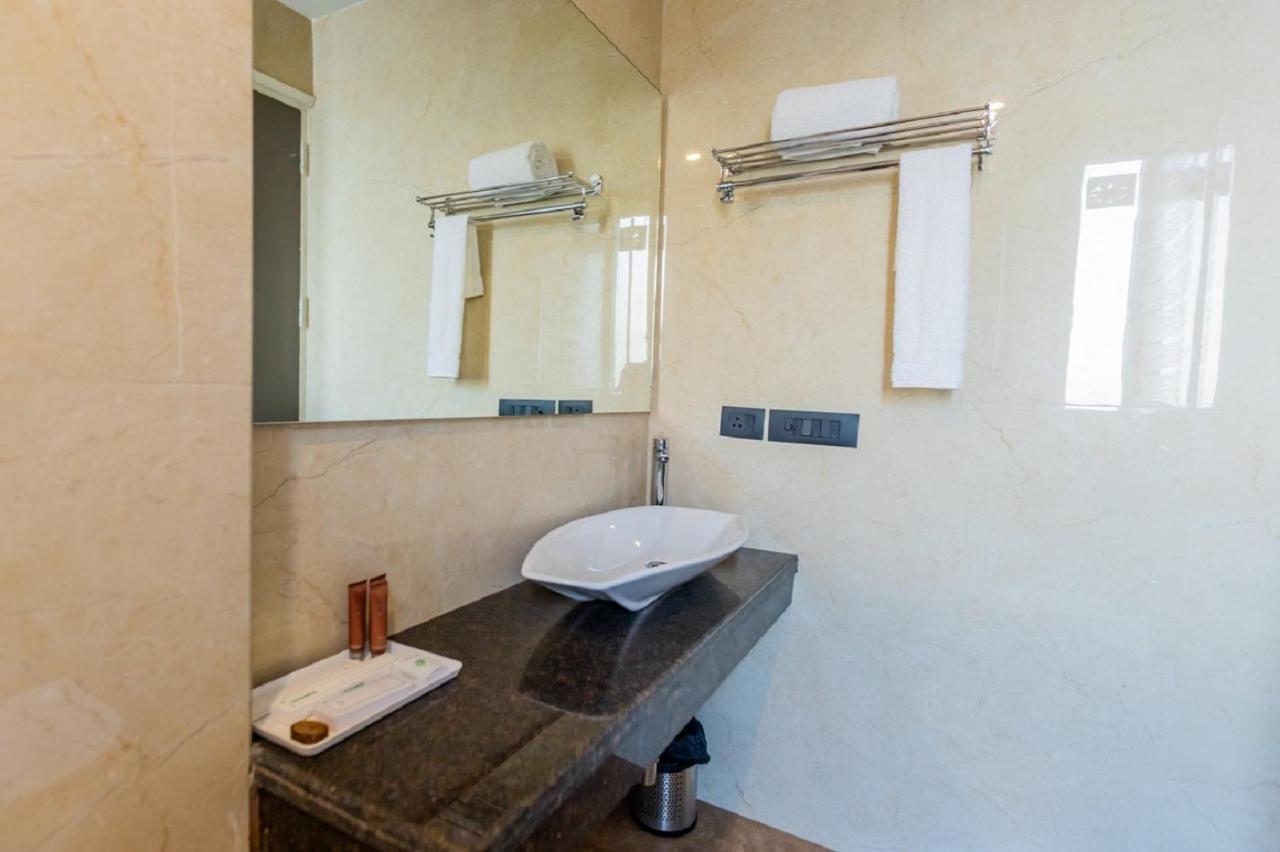 Mayur By Roomsinc Delhi * New Delhi