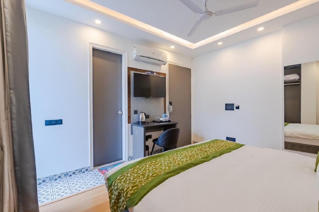 Mayur By Roomsinc Delhi * New Delhi