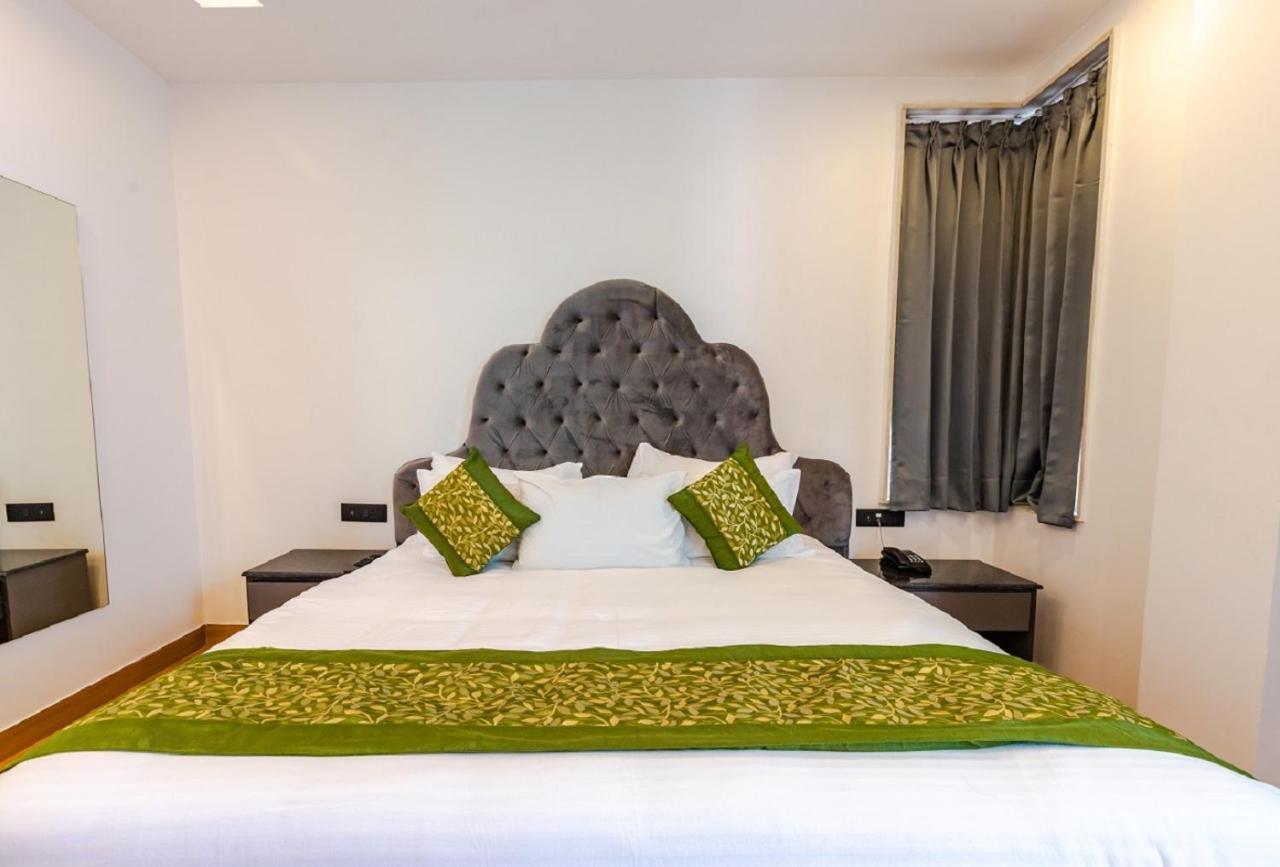 Mayur By Roomsinc Delhi *