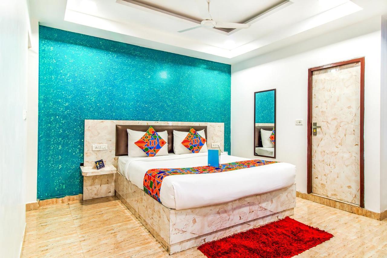 Fabhotel Airlift 3*