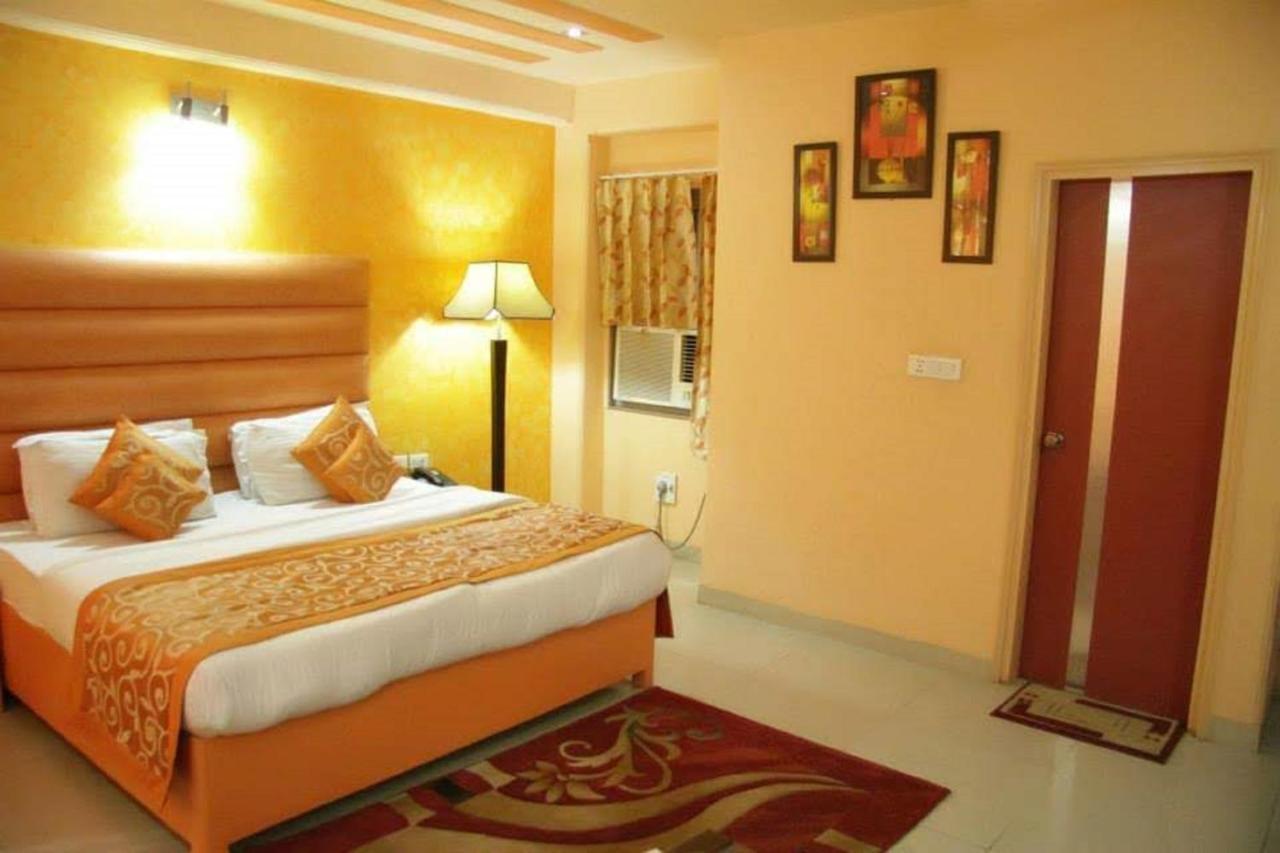 Classic Paradise Hotel