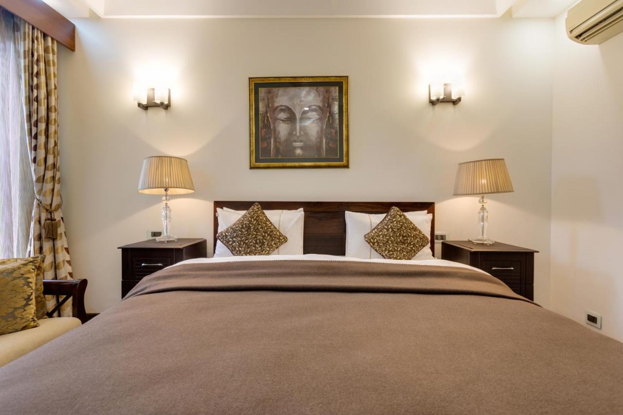 Ishatvam-4 Bhk Private Serviced With Terrace, Anand Niketan, South Delhi *