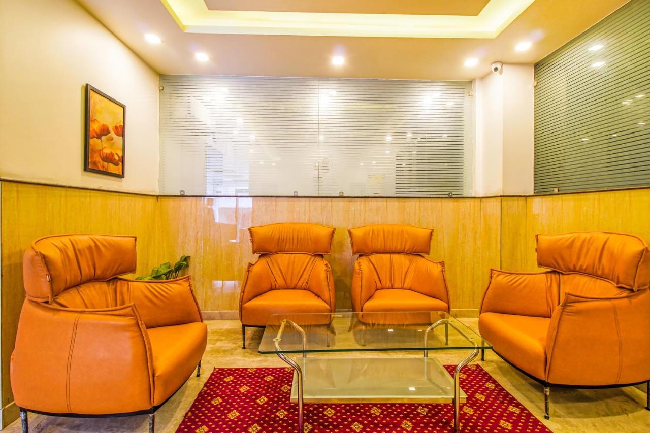 Fabhotel Bollywood Paradise Mahipalpur - Fully Vaccinated Staff Hotel 4*