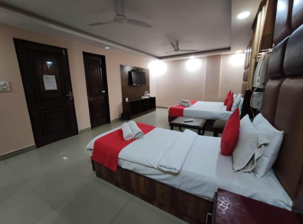 Hotel Ivy Plaza Luxury 3*