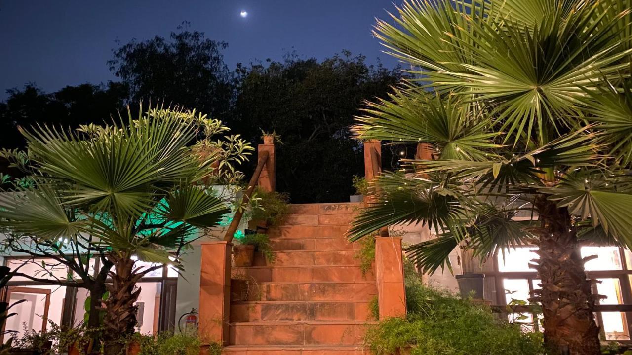 The Stay Inn New Delhi Acomodação com café da manhã  Nova Deli
