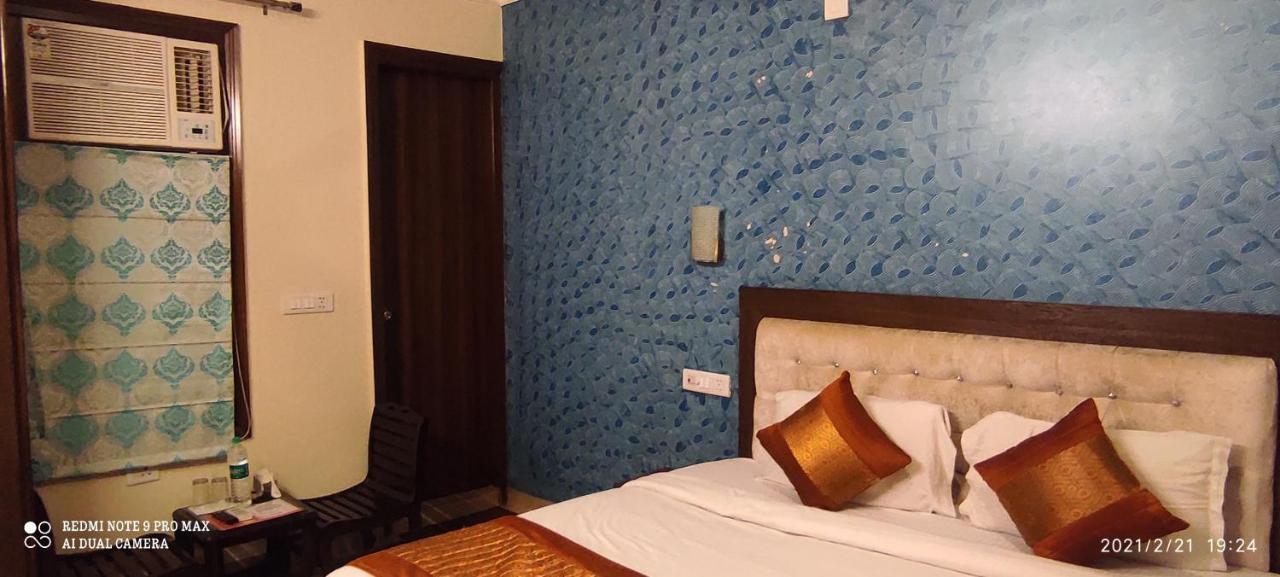 Hotel Airport Hotel Redstone 3*