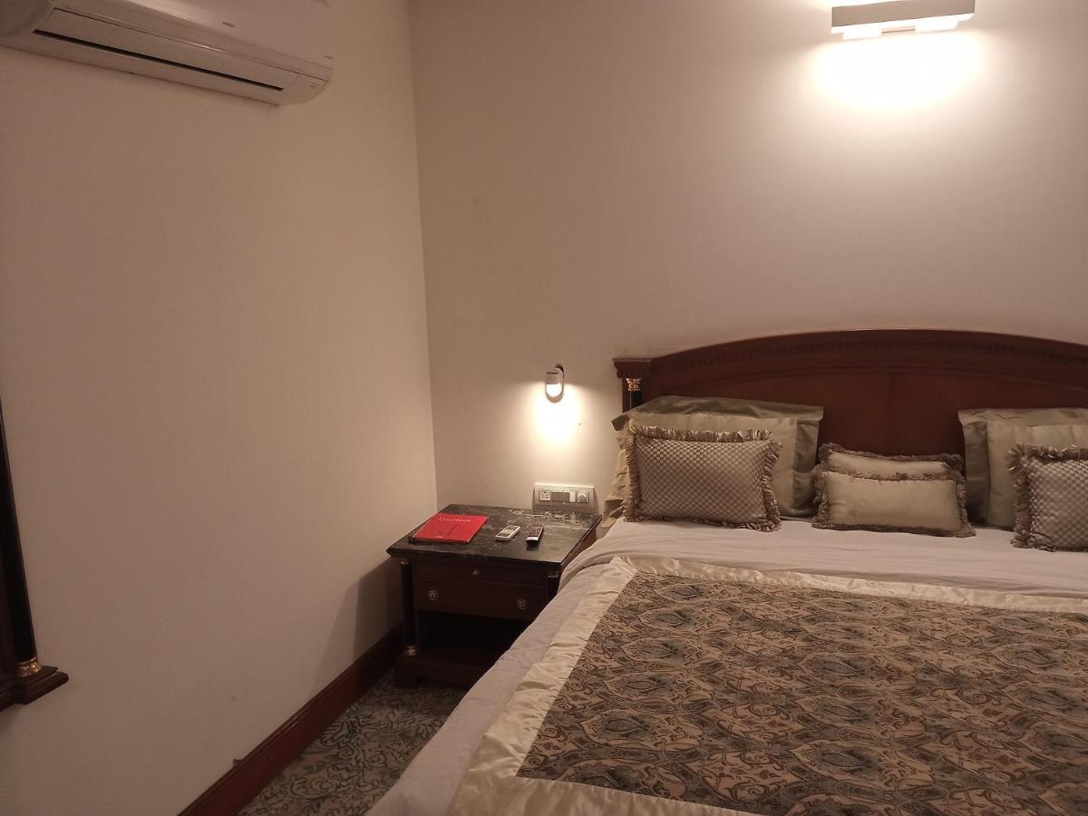 Hotel Aura44 3*