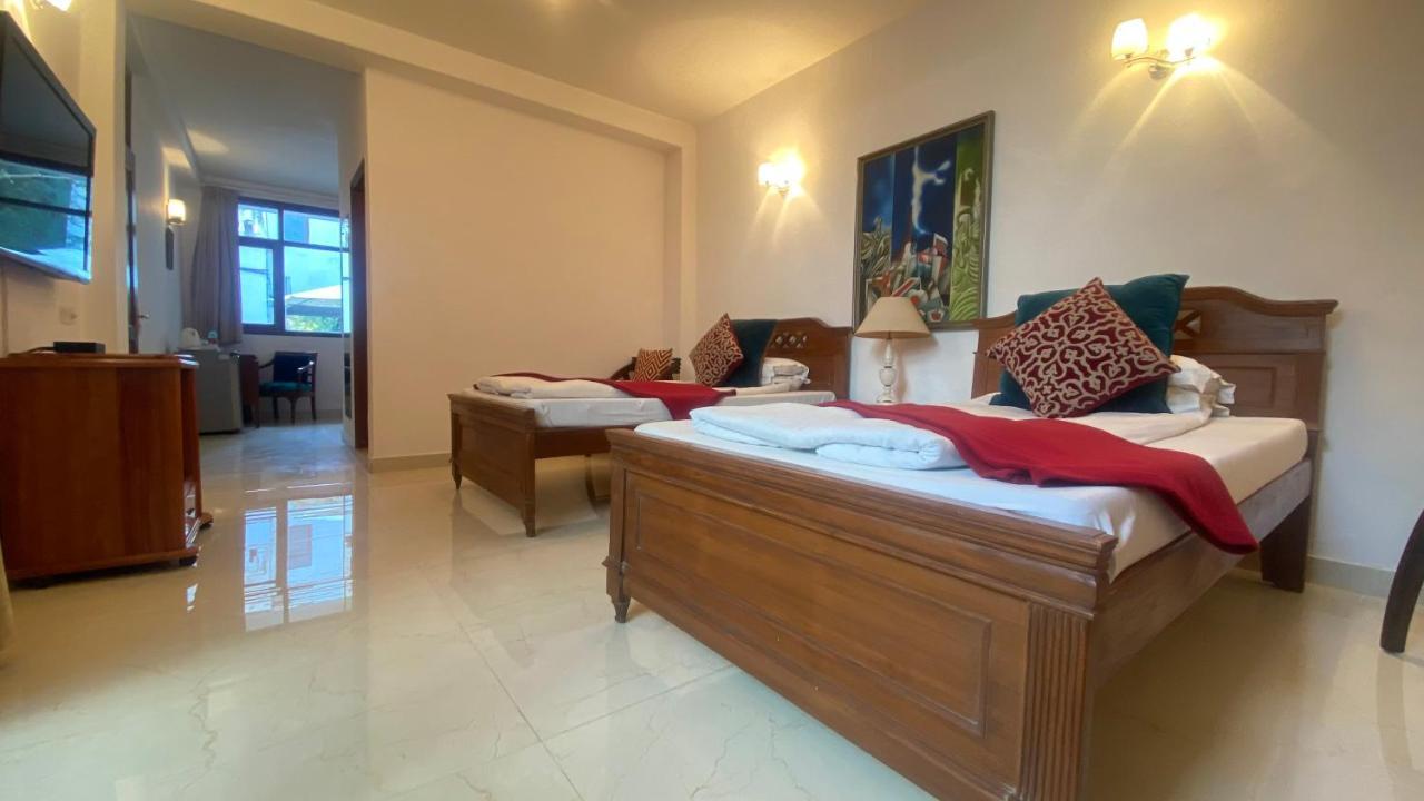 Acomodação com café da manhã  The Stay Inn New Delhi
