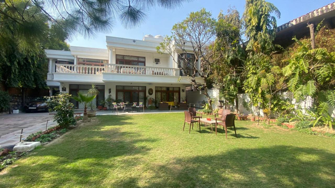 The Stay Inn New Delhi Acomodação com café da manhã  Nova Deli
