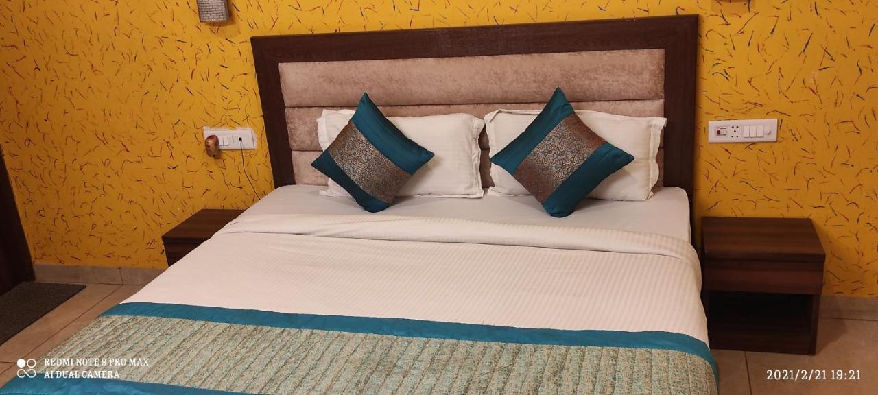 Hotel Airport Hotel Redstone