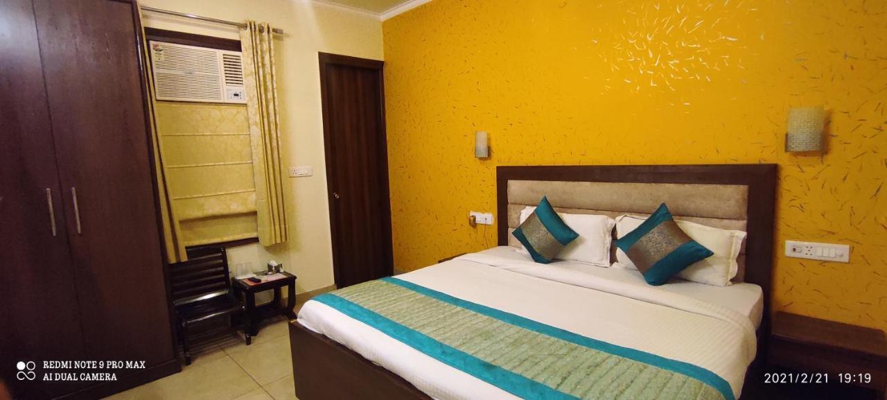 Hotel Airport Hotel Redstone 3*