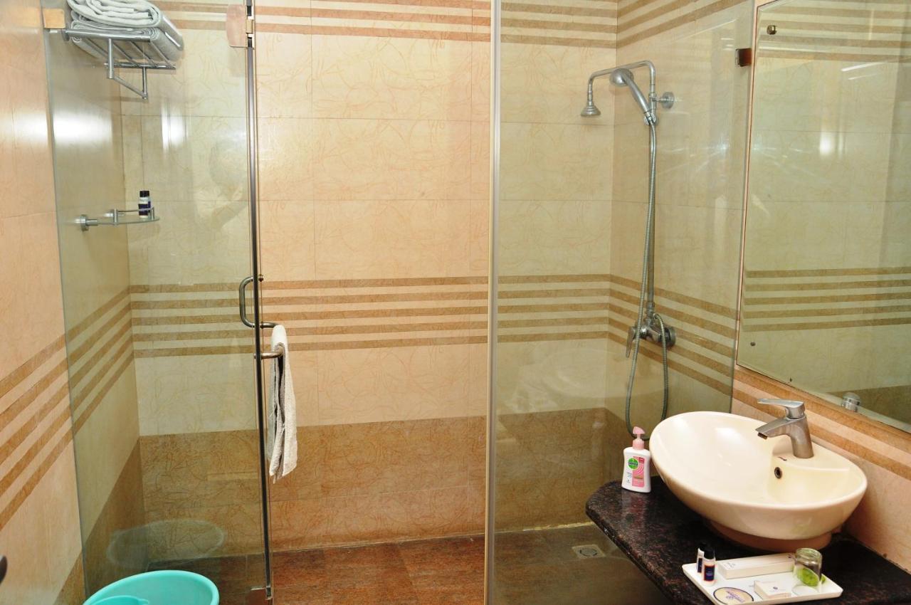 Hari's Court & Hotel New Delhi