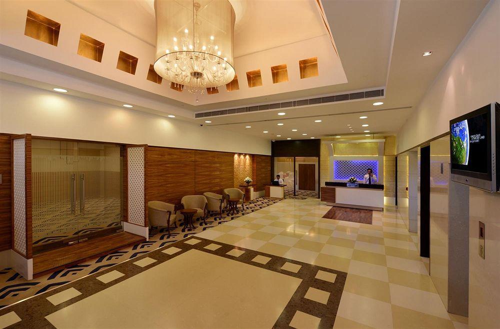 Tulip West Delhi 3*