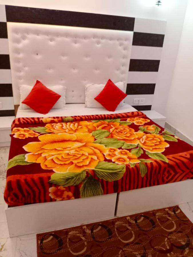 Sun Plaza - Mahipalpur Near Igi Airport 4*