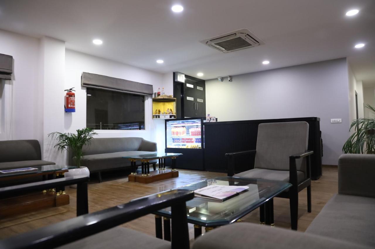 Aura44 Hotel 3*