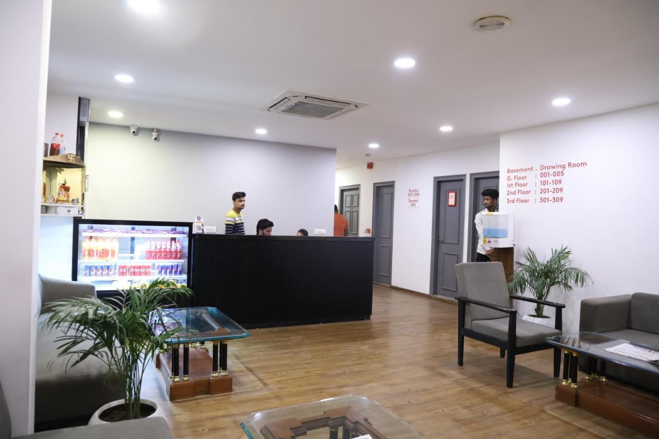 Aura44 3* Delhi (National Capital Territory of India)