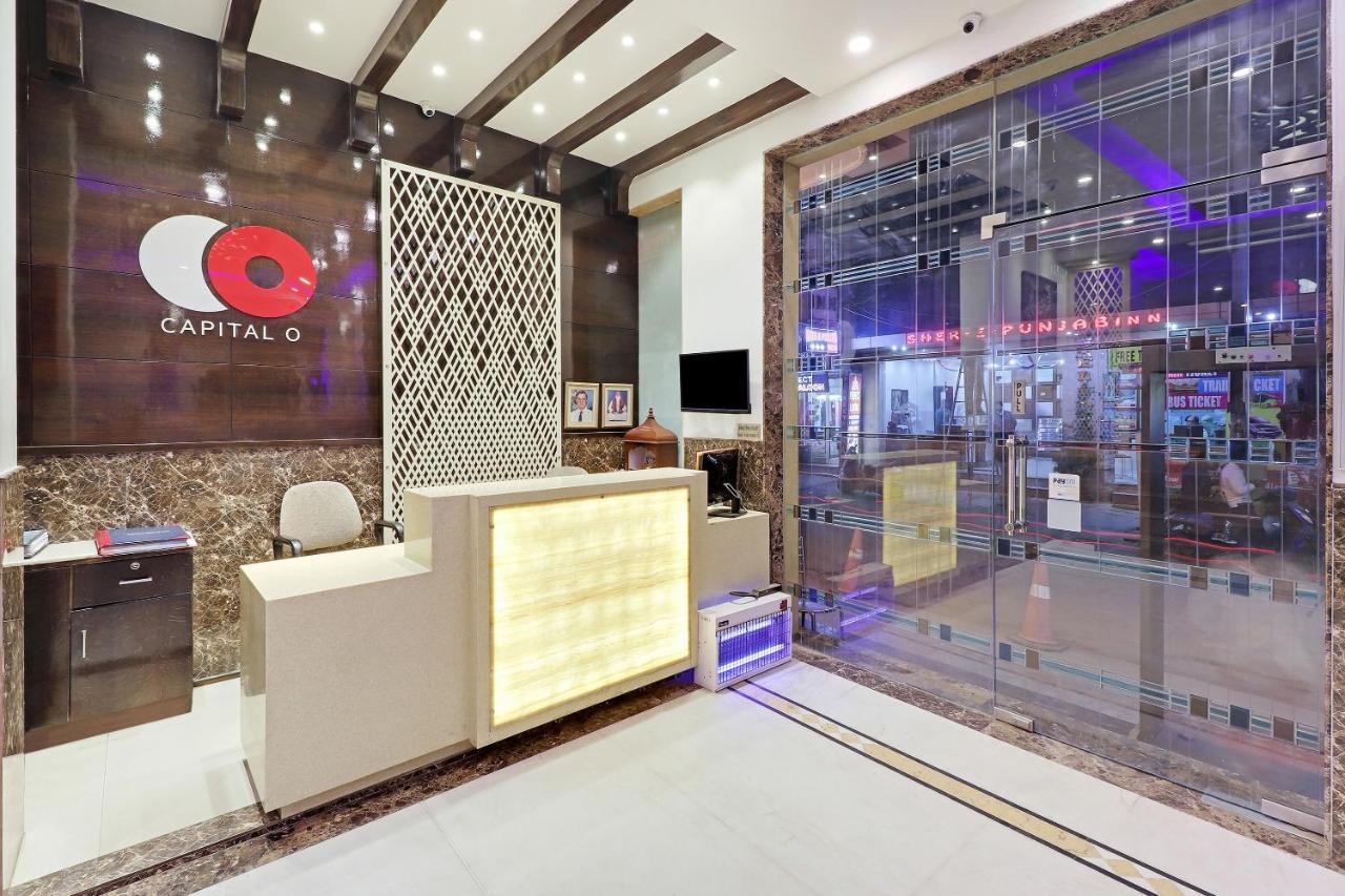 Capital O 2242 Yuvraj Deluxe Hotel