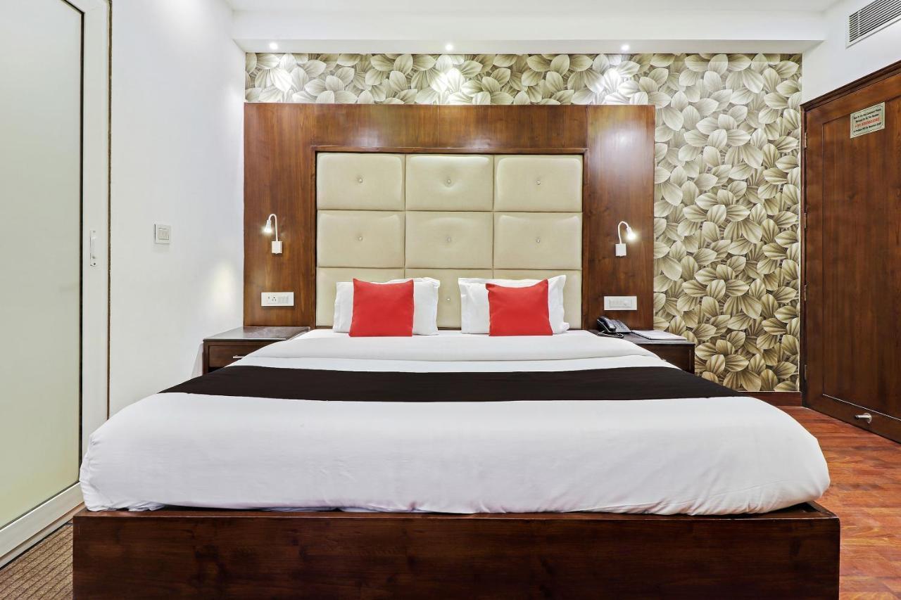 Capital O 2242 Yuvraj Deluxe Hotel 3*
