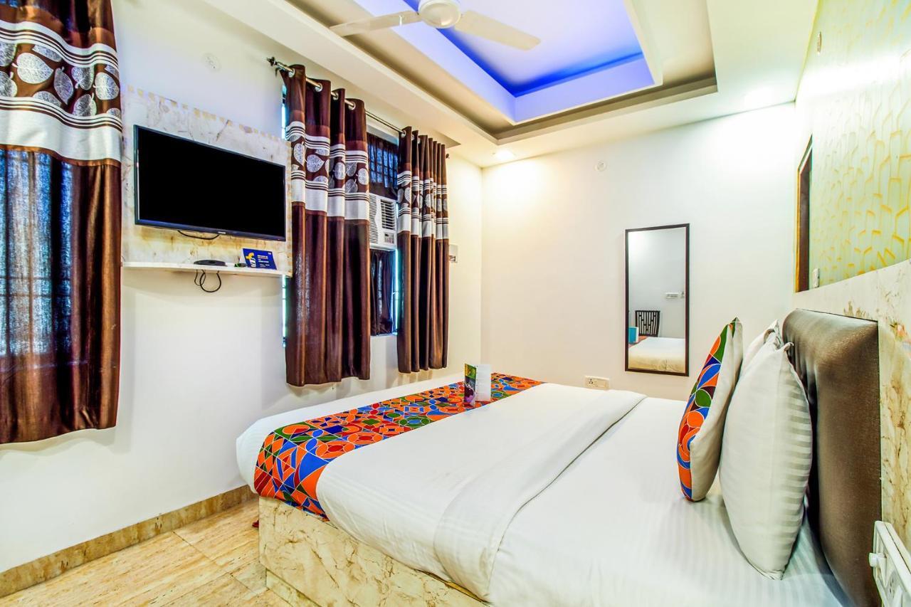 Fabhotel Airlift 3* New Delhi