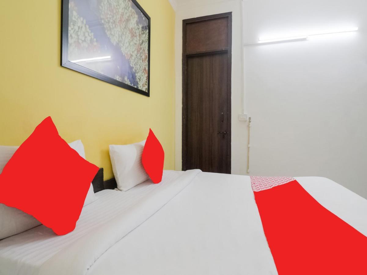 Hotel Oyo Flagship G-54