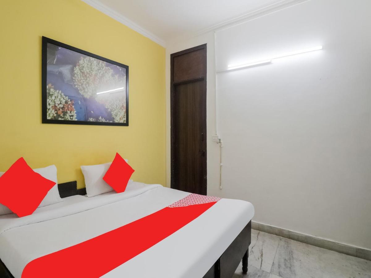 Hotel Oyo Flagship G-54