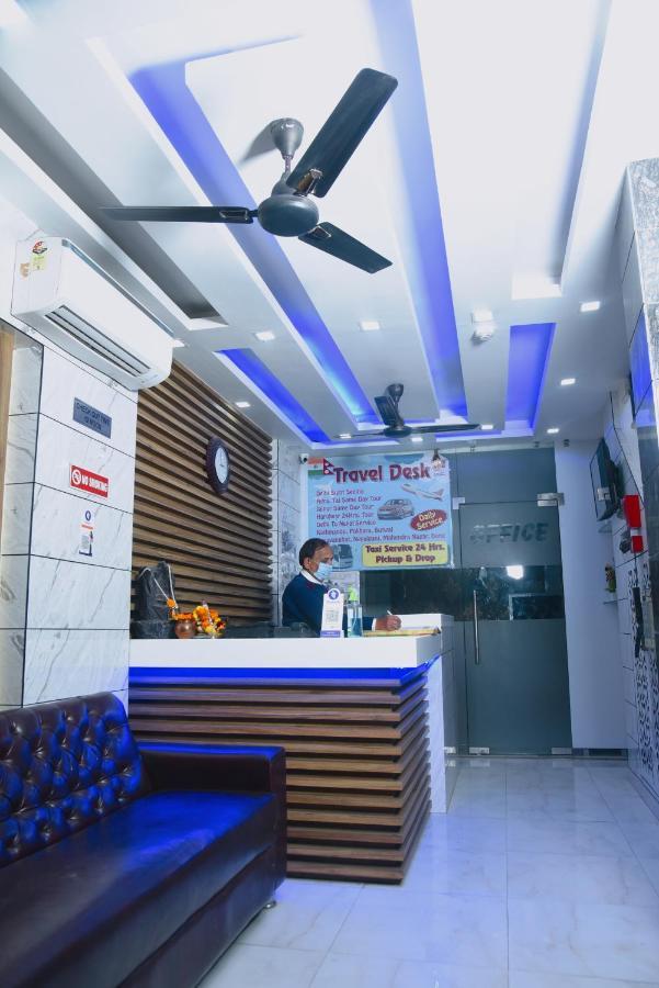 Delhi Darshan Deluxe-by Rsl Hospitality Hotel 2*