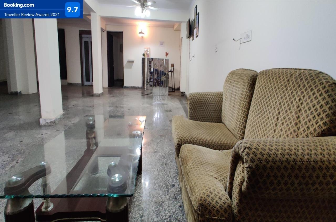 Gobravo Dev Palace Near Airport Hotel 3*