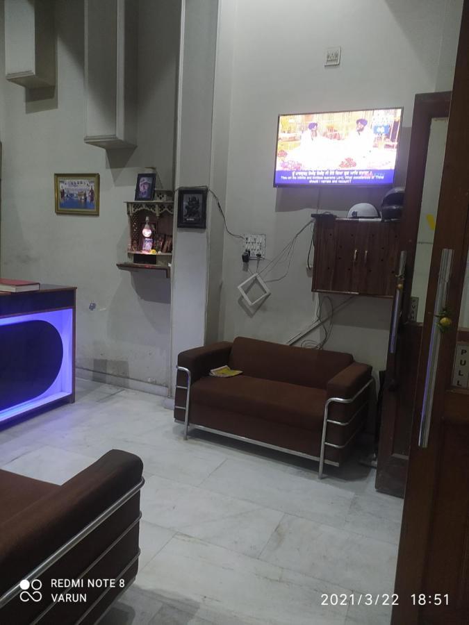 Vin -new Delhi Hotel 2*