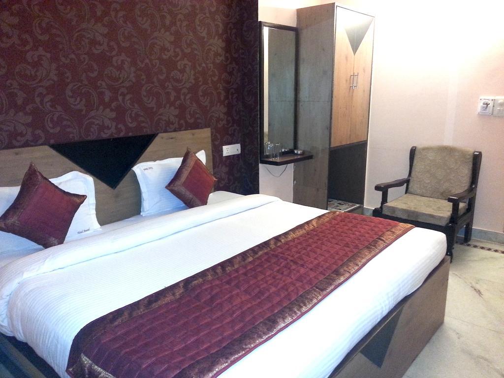 Hotel Ananda 3* Delhi (National Capital Territory of India)