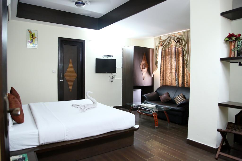 Hotel Ananda Hotel 3*