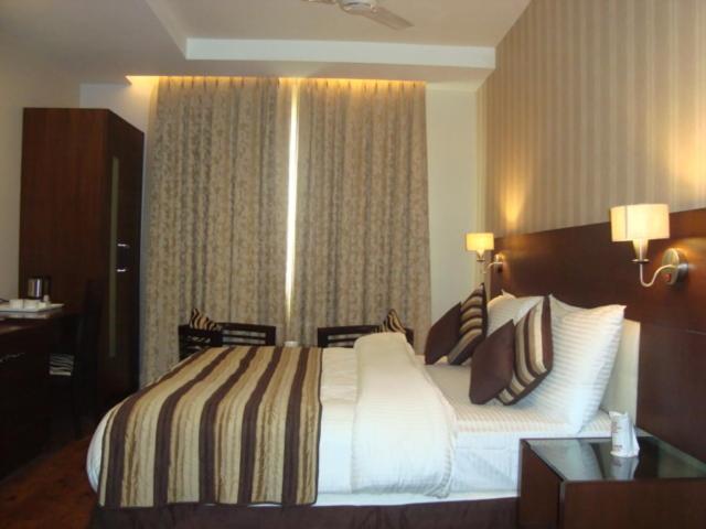 Liv - Naraina New Delhi