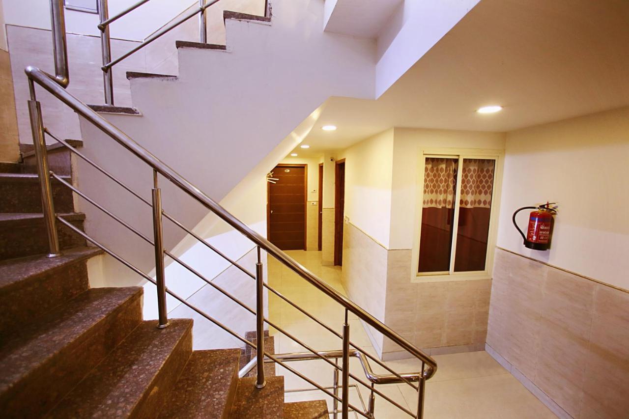 Srv Plaza Delhi 3* New Delhi