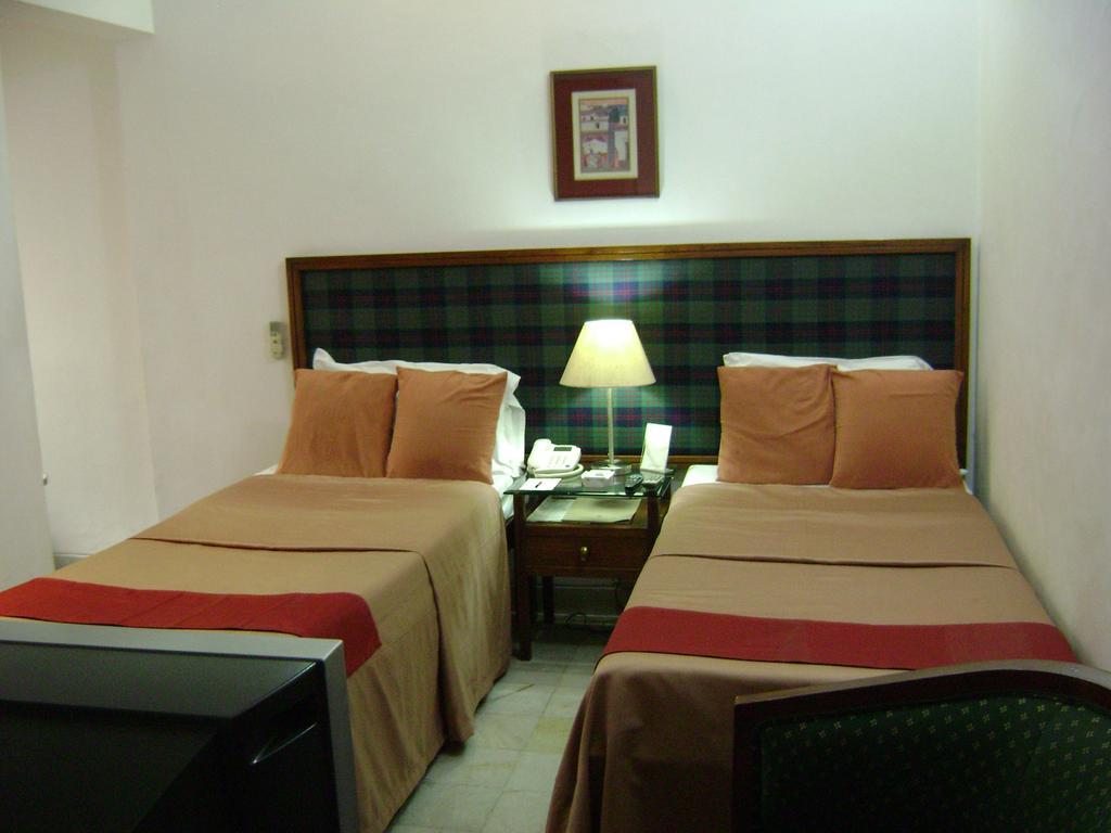 Hotel The Royal Residency 3*