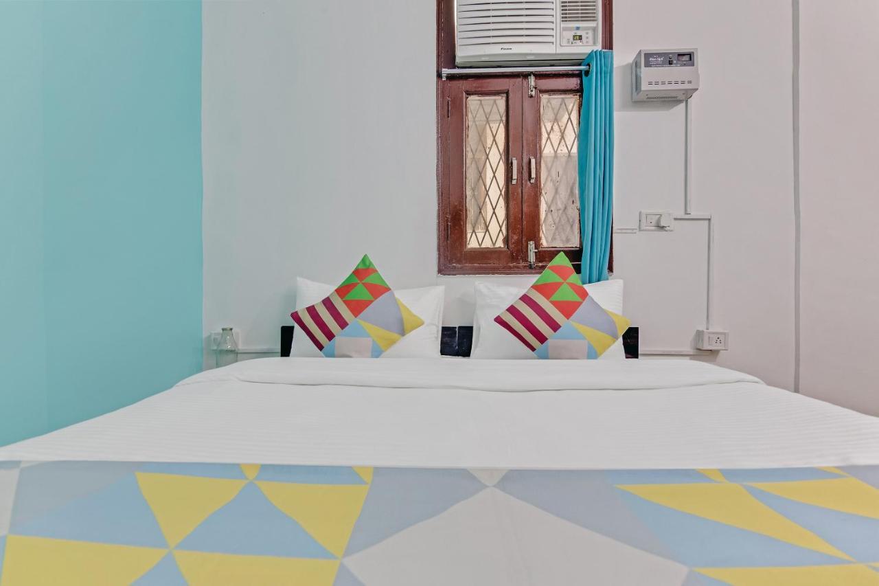 Oyo 78966 Cozy Stay Lajpat Nagar Near Metro Station 3* New Delhi