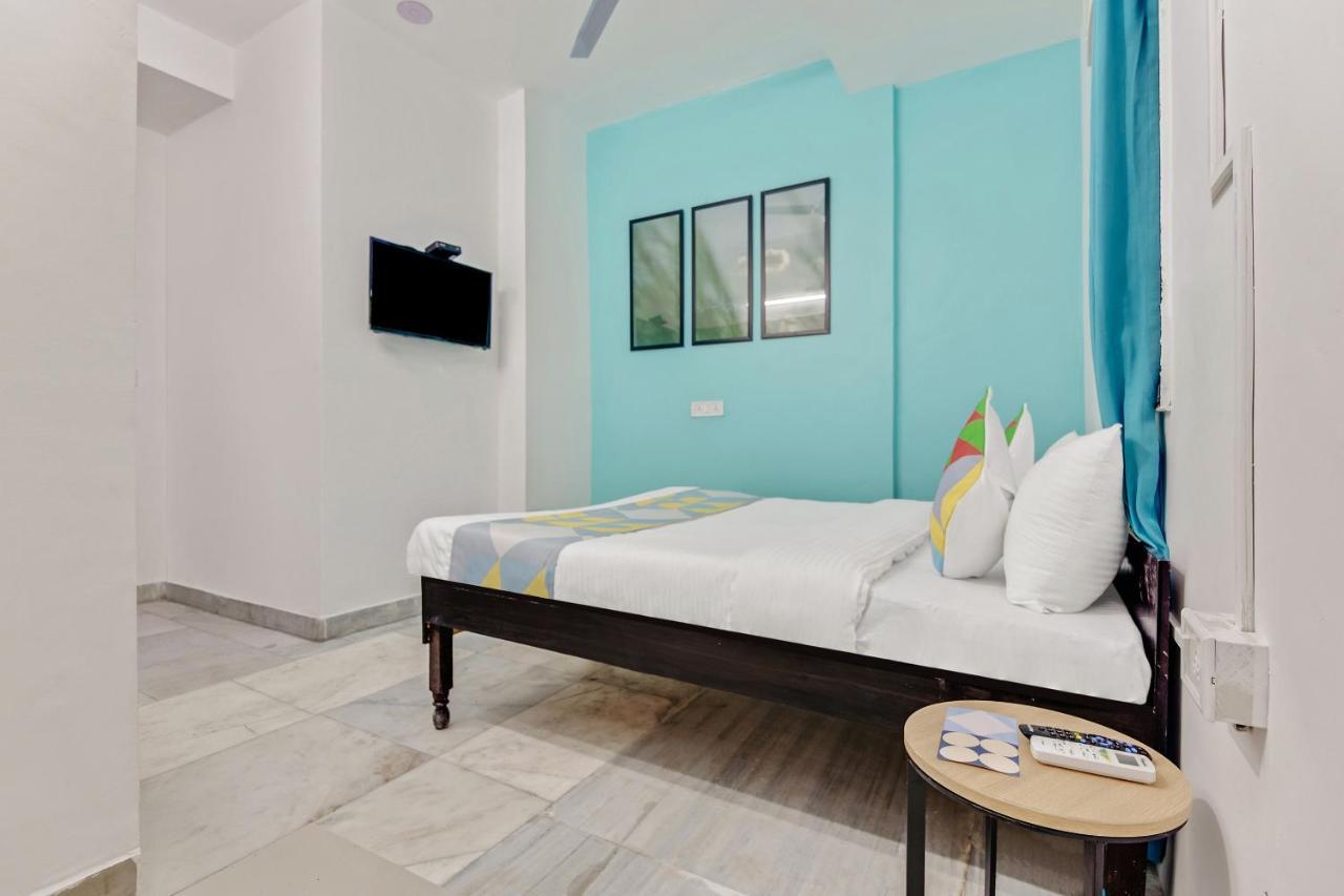 Oyo 78966 Cozy Stay Lajpat Nagar Near Metro Station 3* New Delhi