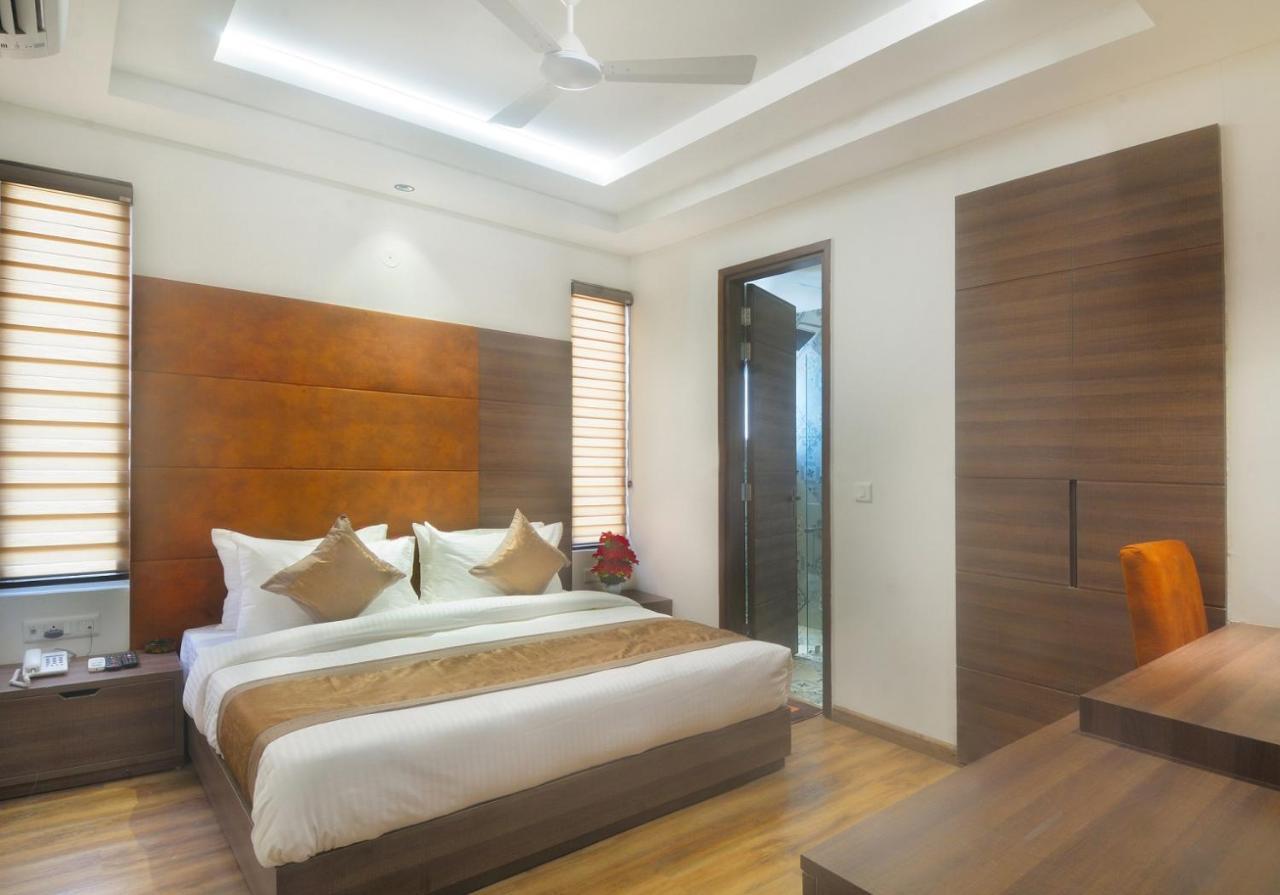 Hotel Primeland New Delhi
