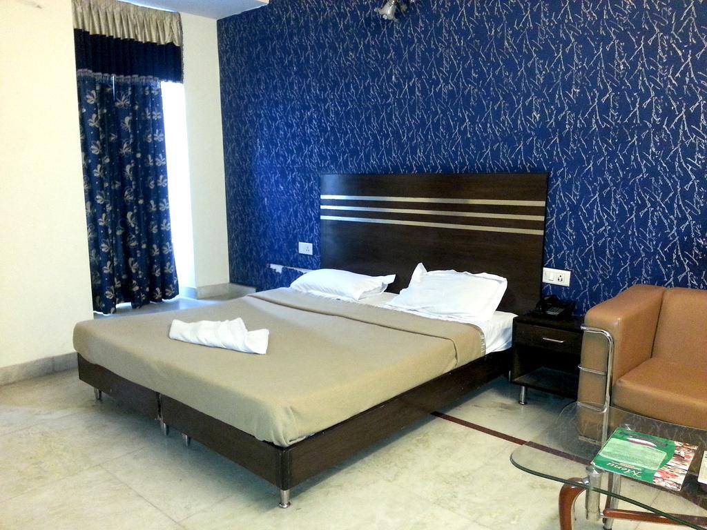 Hotel Mandakini Palace
