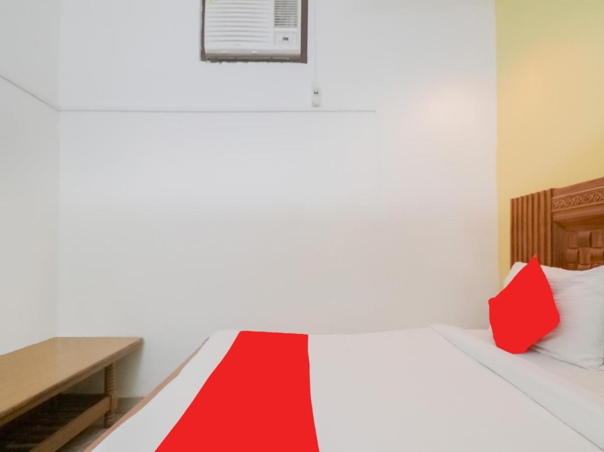 Hotel Oyo Flagship G-54