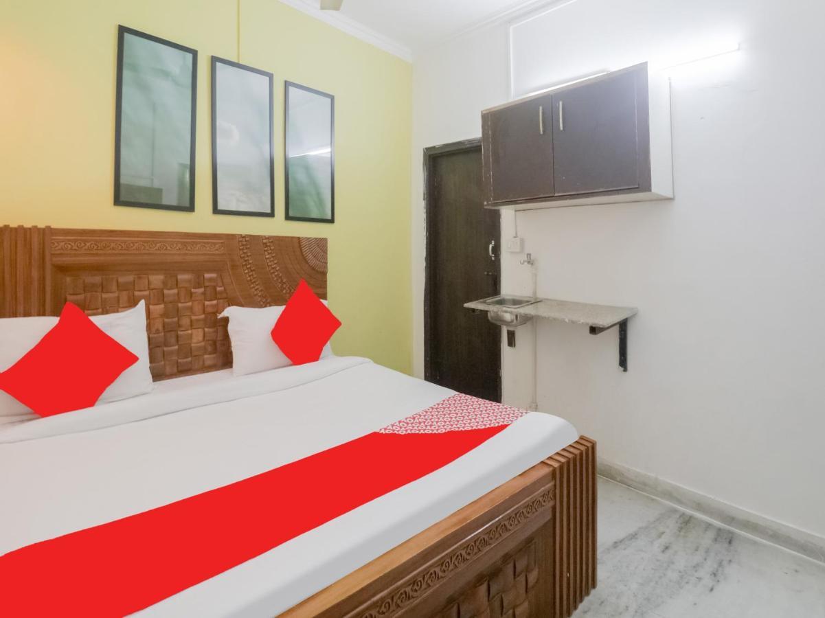 Hotel Oyo Flagship G-54