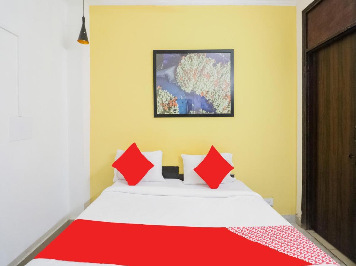 Hotel Oyo Flagship G-54 3*