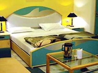The Suncourt Yatri 3*