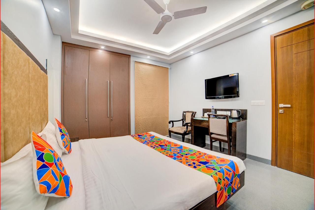 Fabhotel Exotica Greenpark Hotel Nova Deli