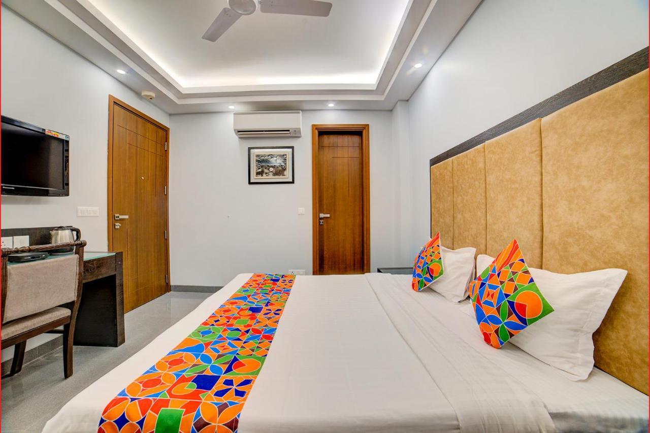 Hotel Fabhotel Exotica Greenpark